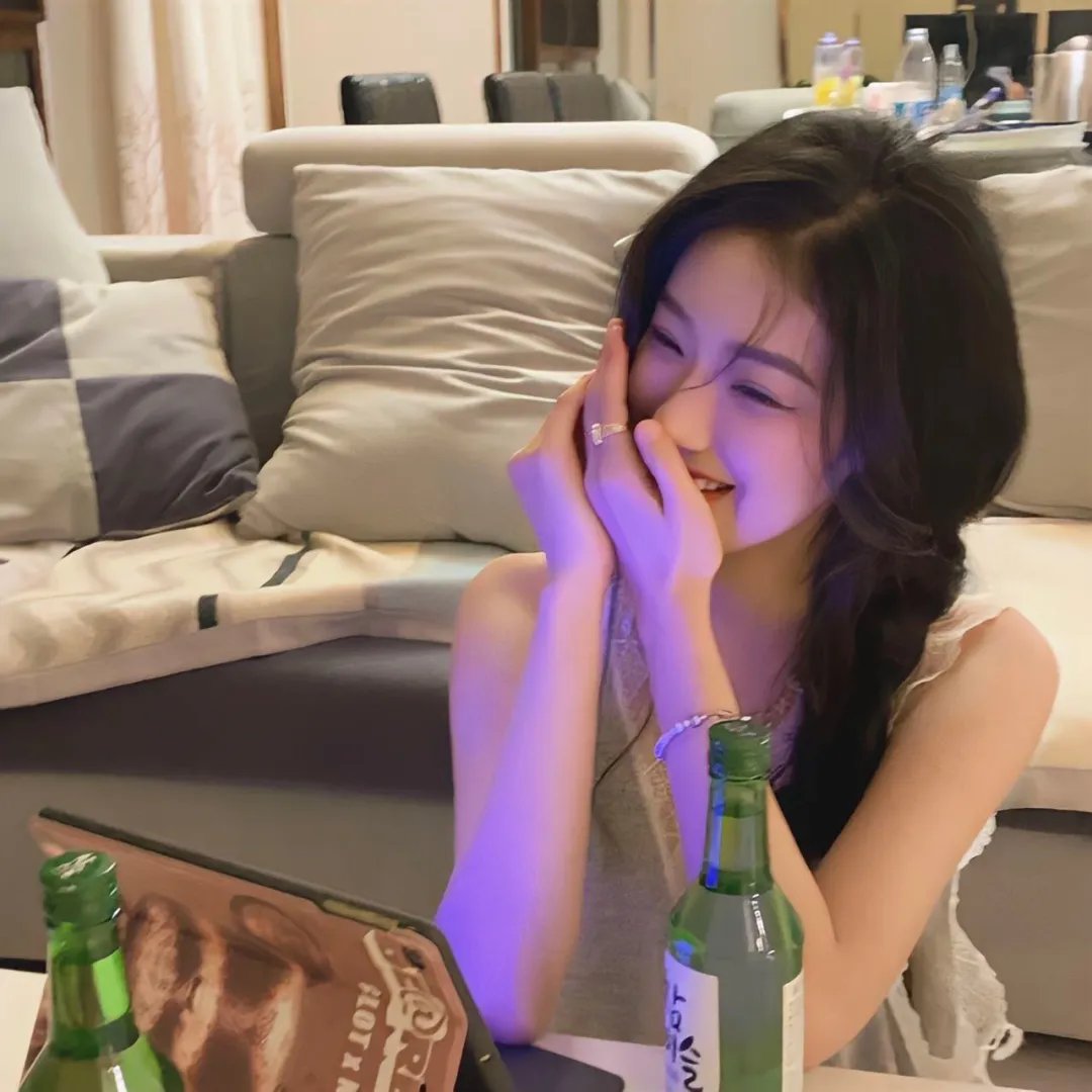 香闺春暖